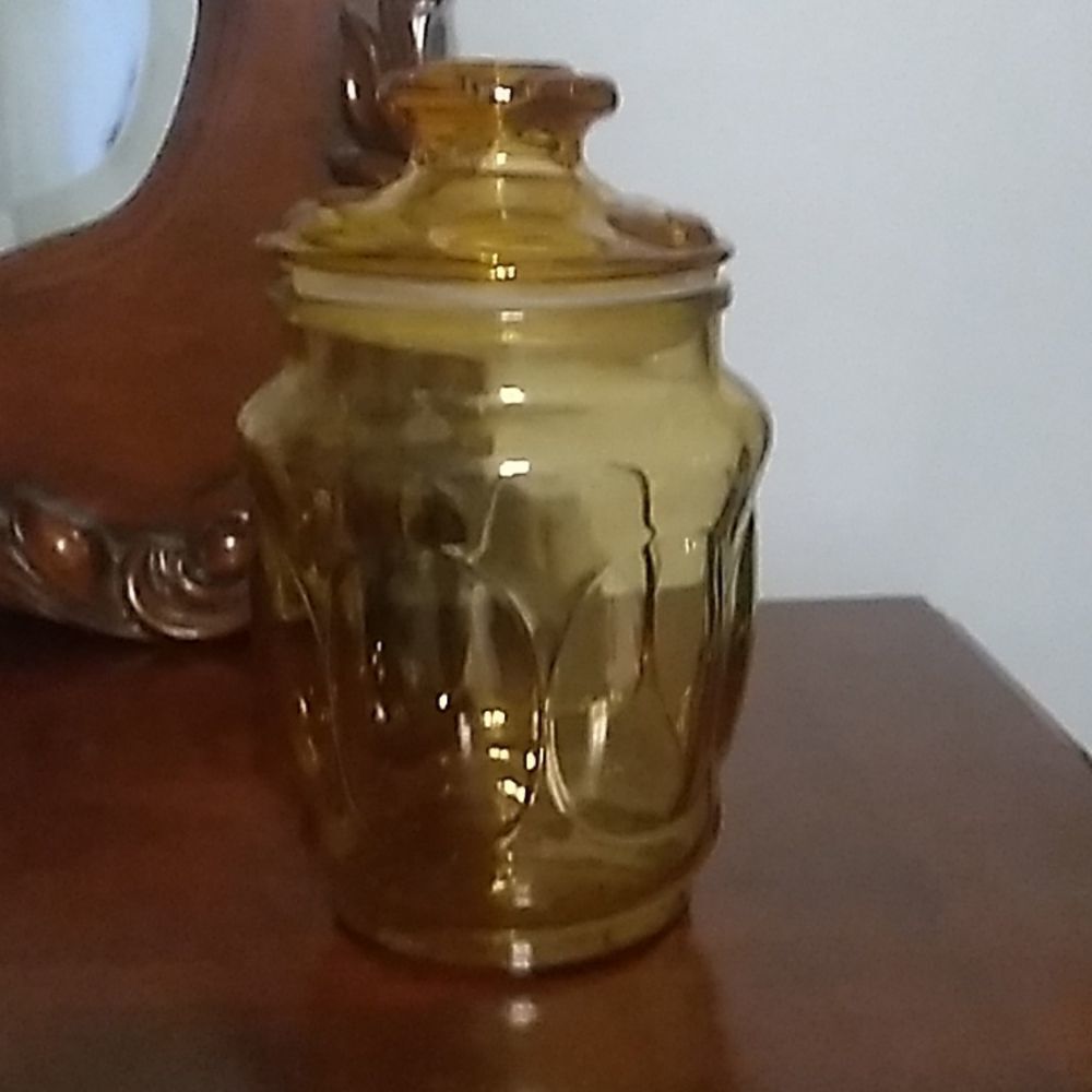 L.E. Smith Apothecary Jar